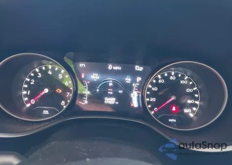 2018 Jeep Compass Latitude 4X4 from USA, damaged, VIN 3C4NJDBB8JT179272